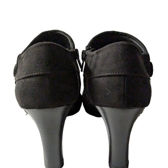 Amelia Grace Women Black Fabric Upper Zipper Closure Ankle Booties Size 8.5 NWOB - Picture 3 of 7